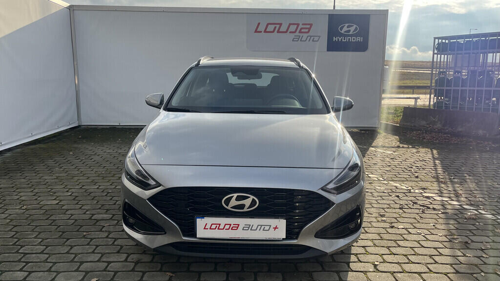 OB199V00640_13.webp_I30  1.0  74 kW manuál, DPH