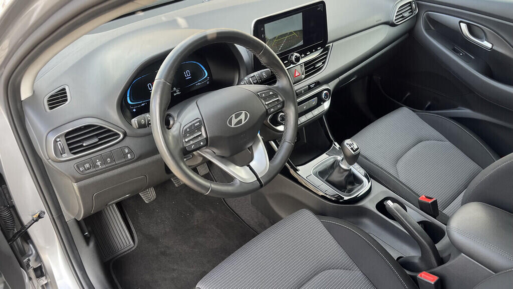 OB199V00640_19.webp_I30  1.0  74 kW manuál, DPH