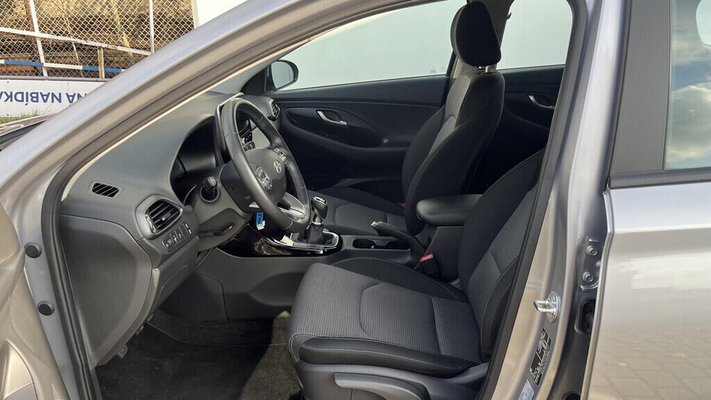 OB199V00640_20.webp_I30  1.0  74 kW manuál, DPH