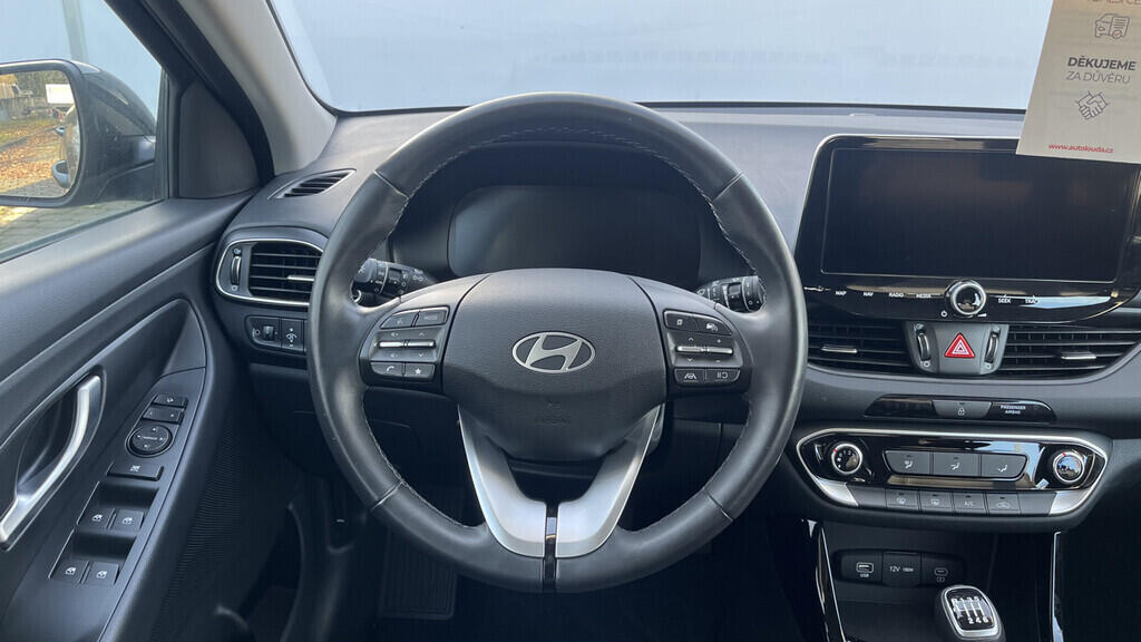 OB199V00642_23.webp_I30  1.0  74 kW manuál, DPH