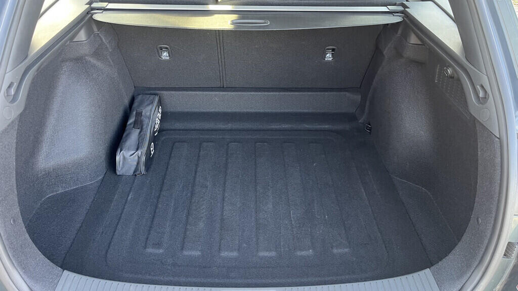 OB199V00642_29.webp_I30  1.0  74 kW manuál, DPH