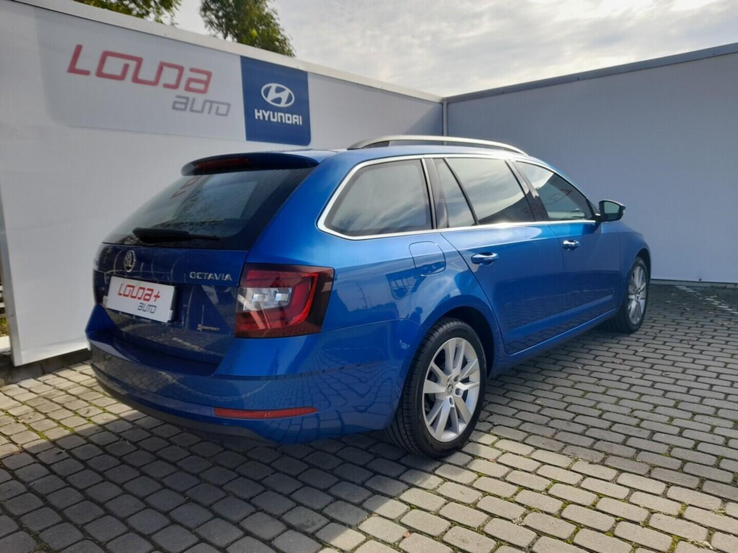 OB199V00647_11.webp_OCTAVIA Style 2.0 TDI 110 kW manuál