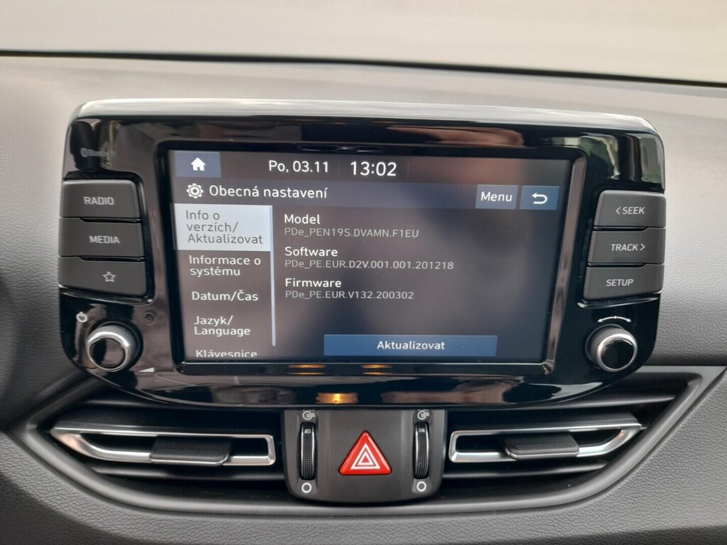 OB199V00648_25.webp_I30 Family Smart 1.0  88 kW manuál