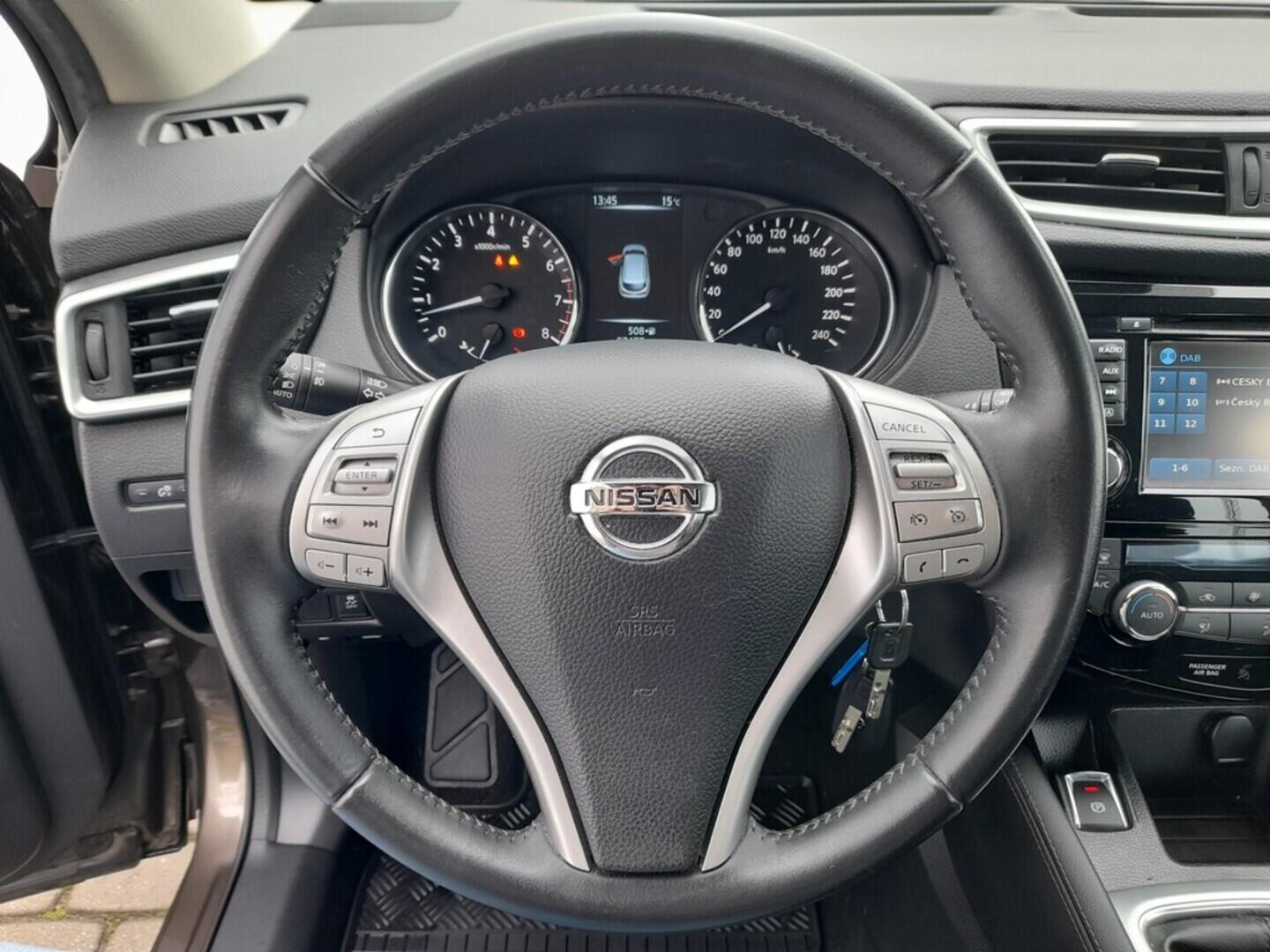 OB199V00649_23.webp_QASHQAI  1.6  120 kW manuál
