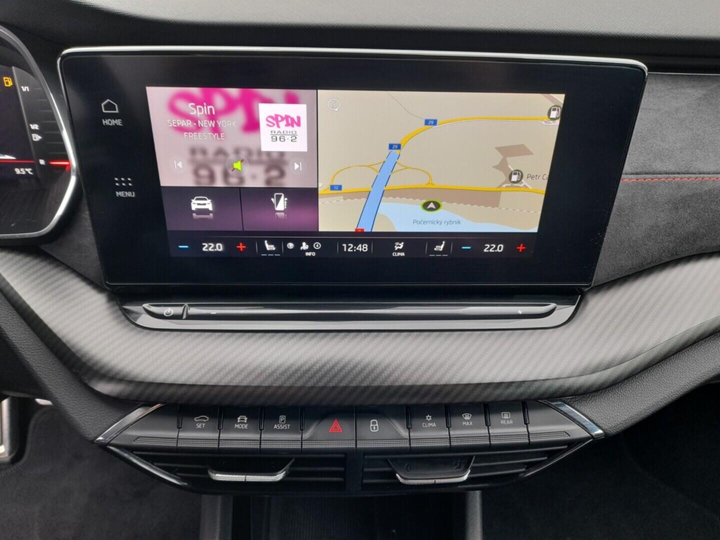 OB199V00653_24.webp_OCTAVIA RS 2.0 TSI 180 kW manuál, DPH