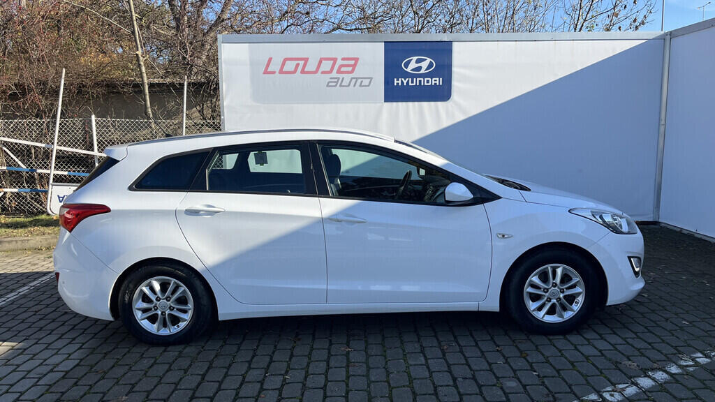 OB199V00659_16.webp_I30  1.6  88 kW manuál