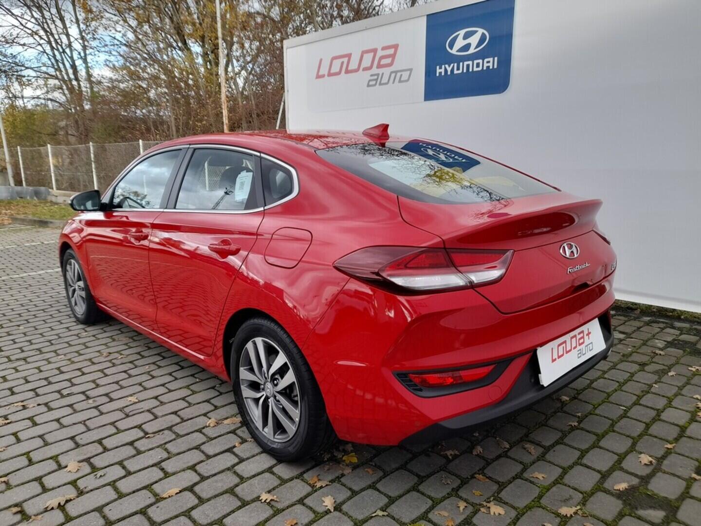 OB199V00661_15.webp_I30 FASTBACK Comfort 1.0  88 kW manuál