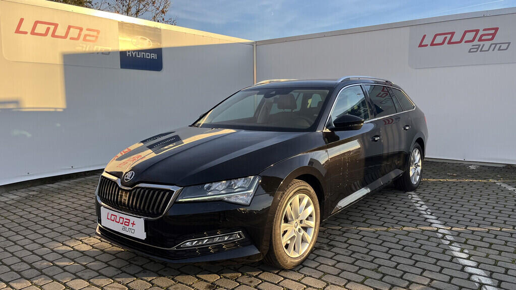 OB199V00662_10.webp_SUPERB Style 1.5 TSI 110 kW automat