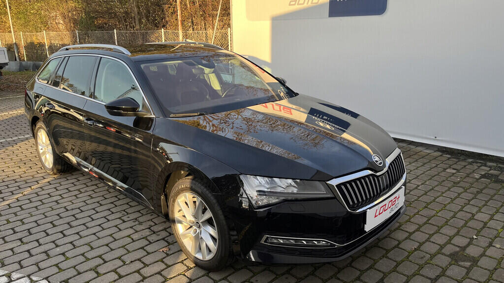 OB199V00662_14.webp_SUPERB Style 1.5 TSI 110 kW automat