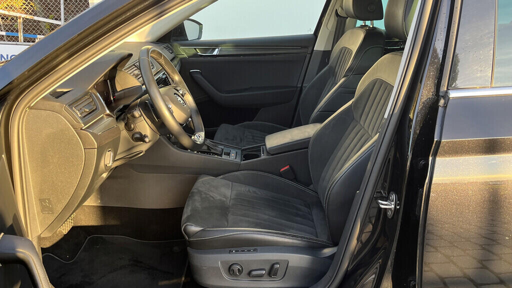 OB199V00662_20.webp_SUPERB Style 1.5 TSI 110 kW automat