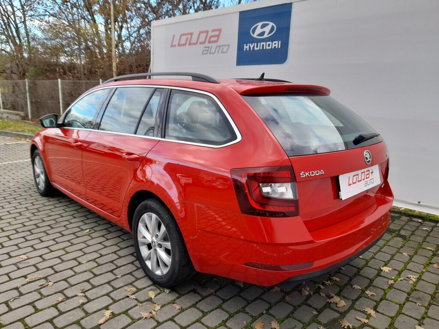 OB199V00663_15.webp_OCTAVIA Style 2.0 TDI 135 kW automat, DPH