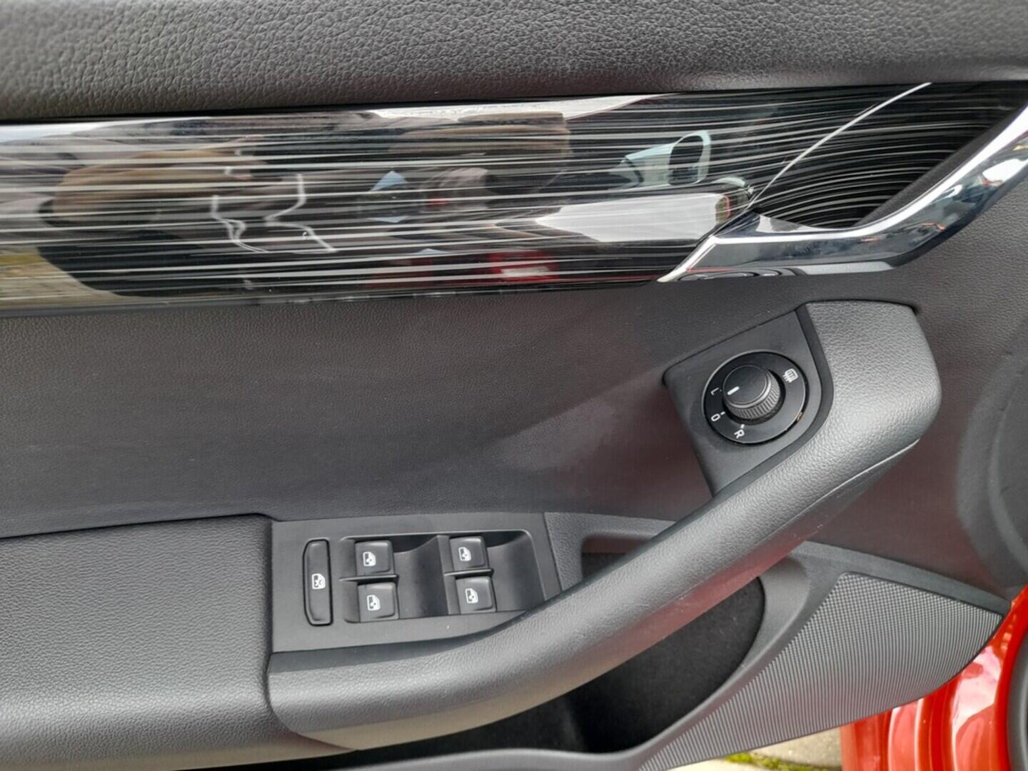 OB199V00663_21.webp_OCTAVIA Style 2.0 TDI 135 kW automat, DPH