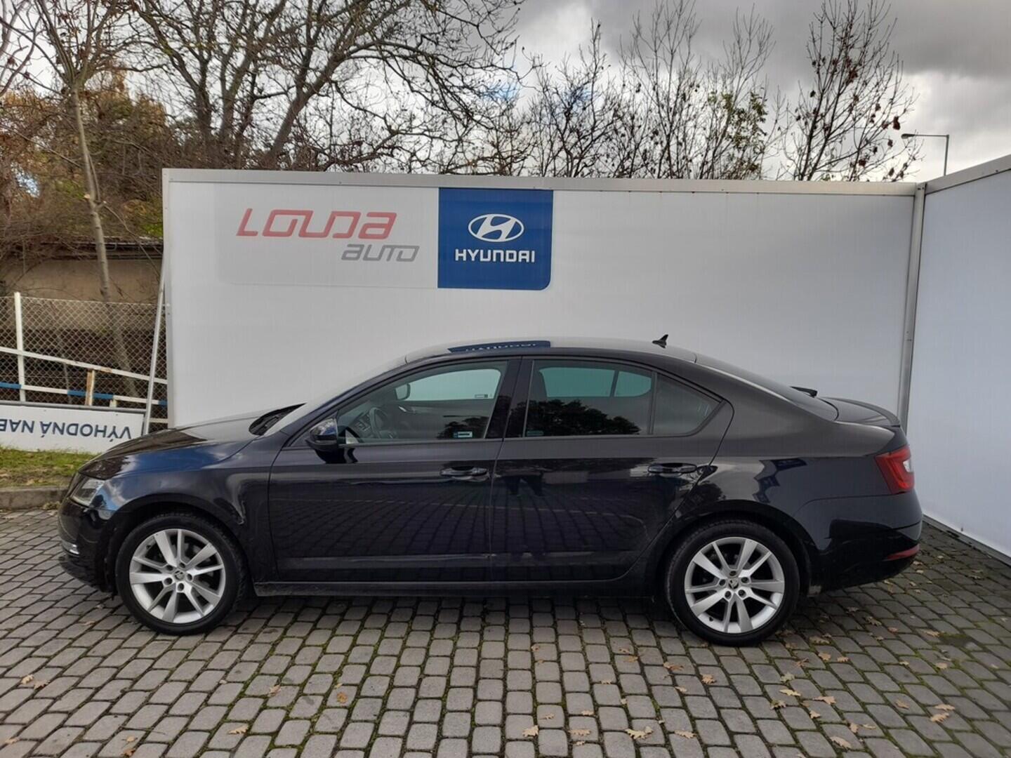 OB199V00666_12.webp_OCTAVIA Style Plus 1.5 TSI 110 kW manuál