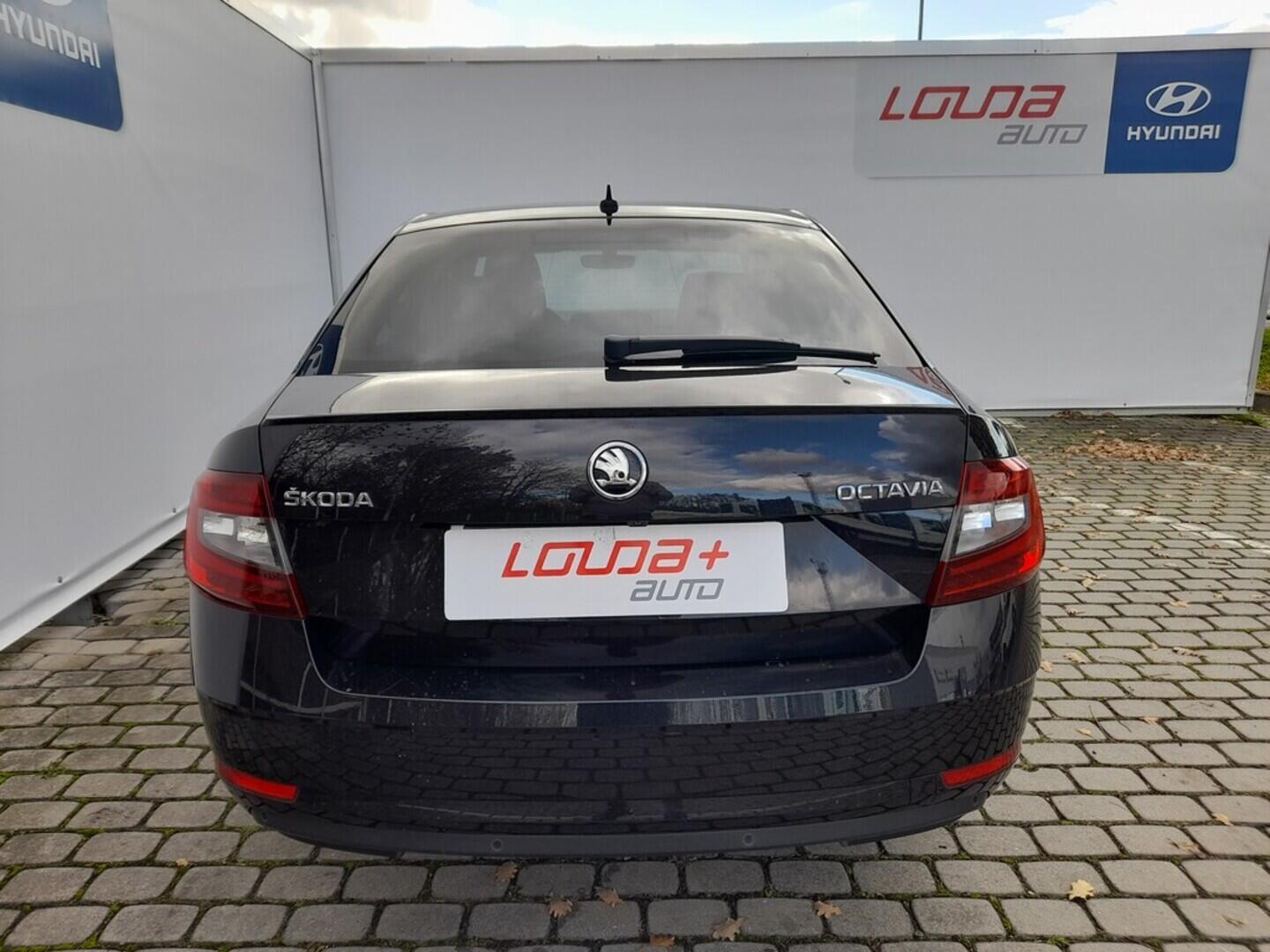 OB199V00666_17.webp_OCTAVIA Style Plus 1.5 TSI 110 kW manuál