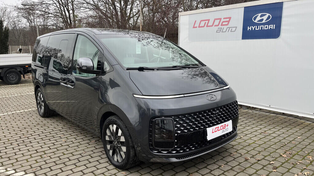 OB199V00668_14.webp_STARIA Luxury 2.2 CRDi 130 kW automat, DPH