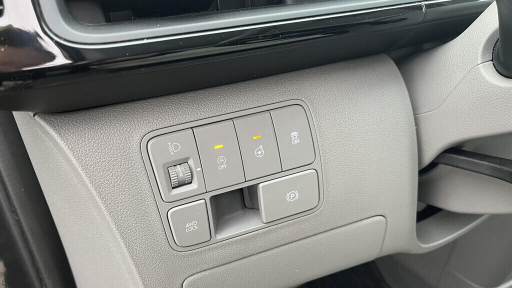 OB199V00668_23.webp_STARIA Luxury 2.2 CRDi 130 kW automat, DPH