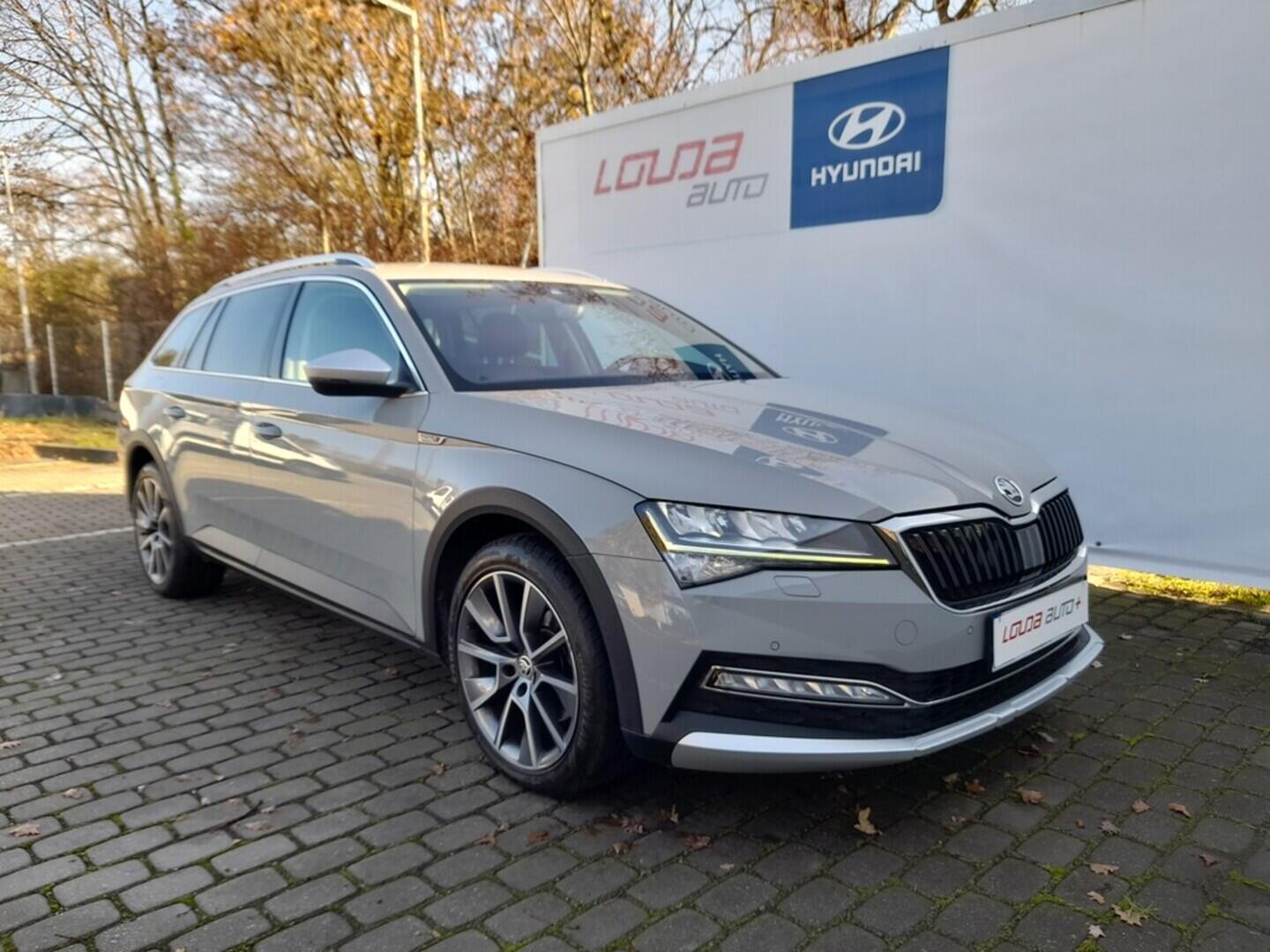 OB199V00669_14.webp_SUPERB Scout 2.0 TDI 147 kW automat, DPH