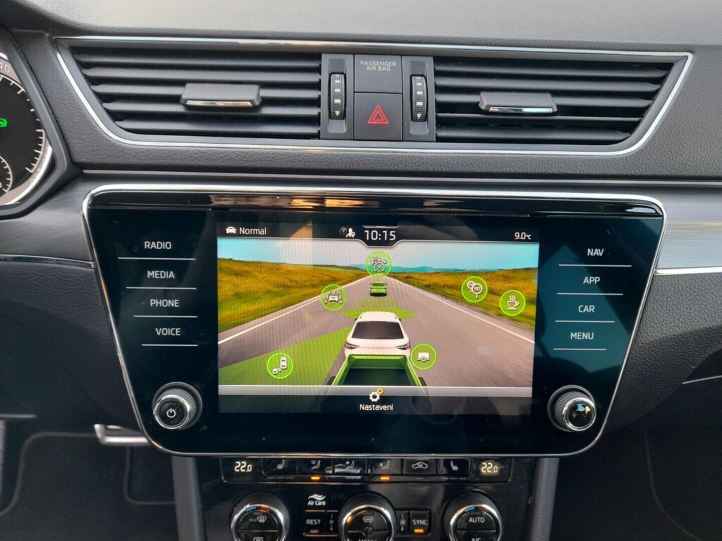 OB199V00669_26.webp_SUPERB Scout 2.0 TDI 147 kW automat, DPH