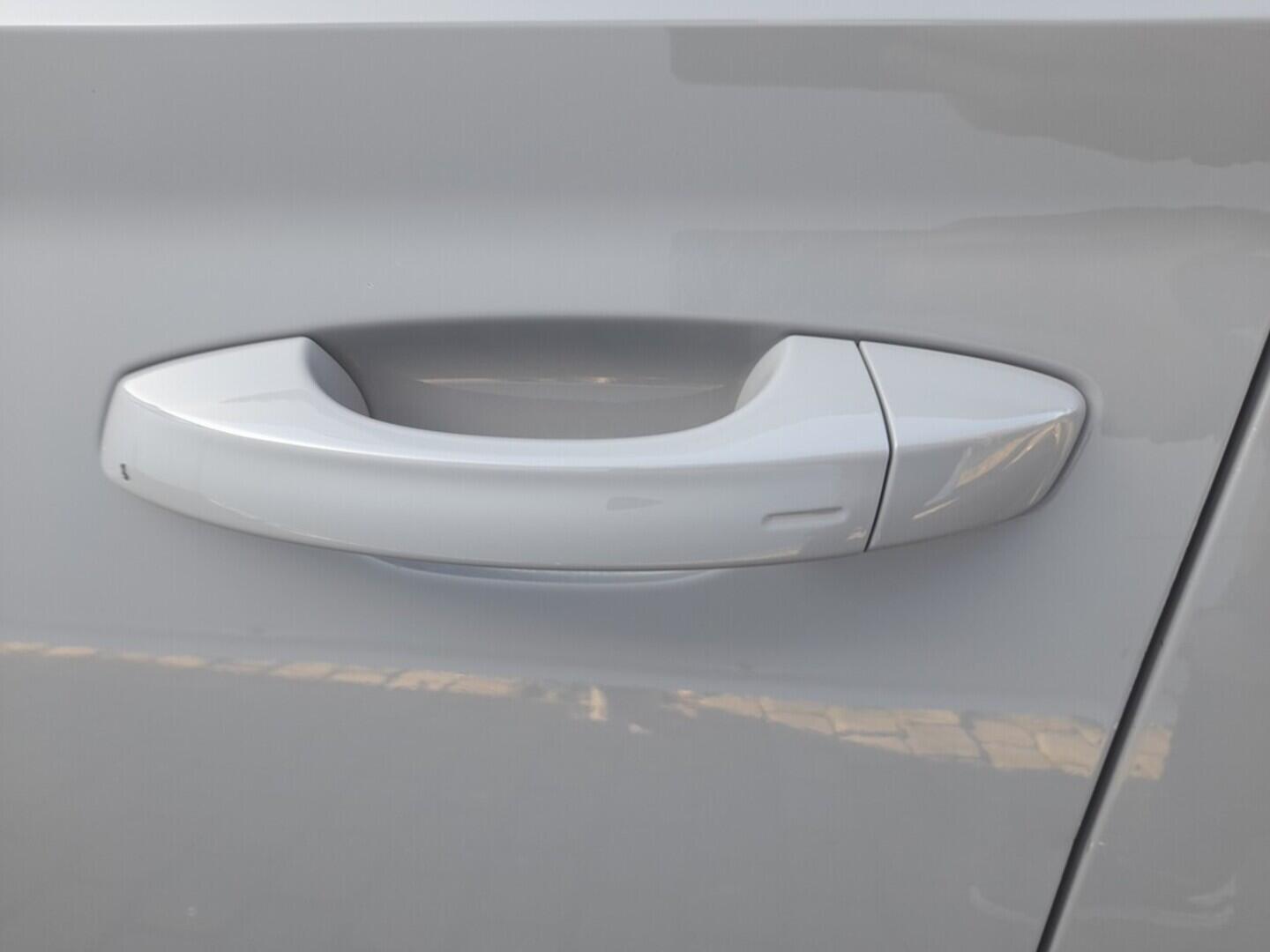 OB199V00669_35.webp_SUPERB Scout 2.0 TDI 147 kW automat, DPH