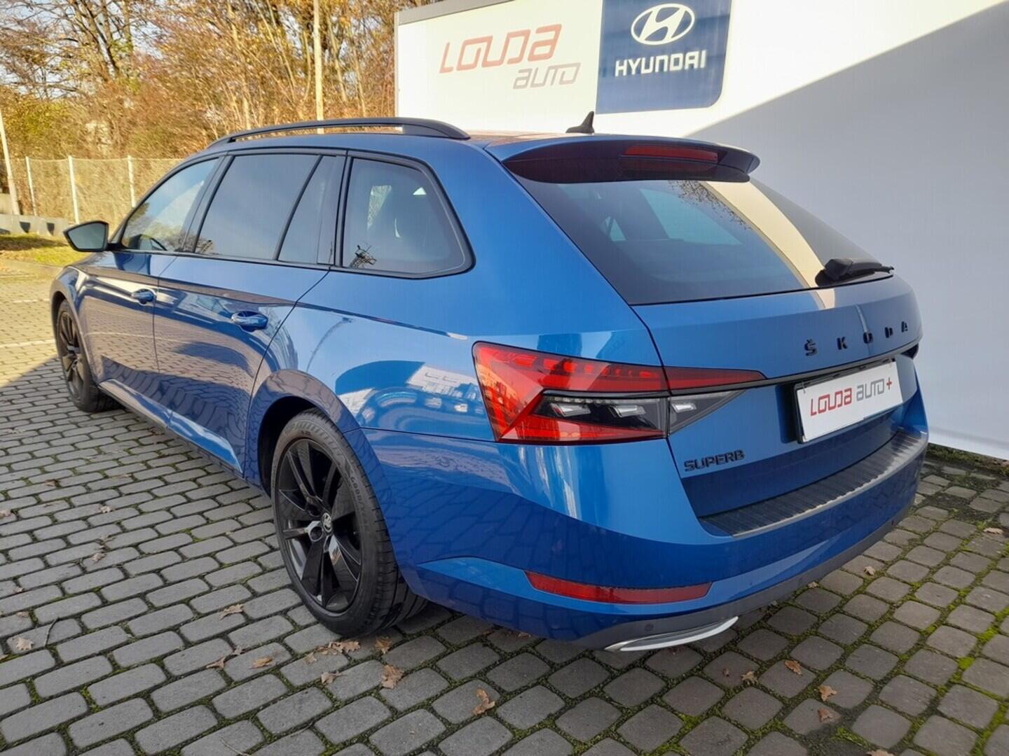 OB199V00670_15.webp_SUPERB SportLine 2.0 TDI 110 kW manuál, DPH