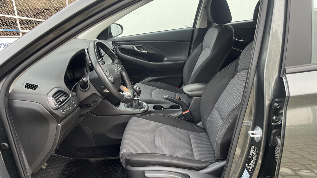 OB199V00671_20.webp_I30 Comfort 1.0  88 kW manuál