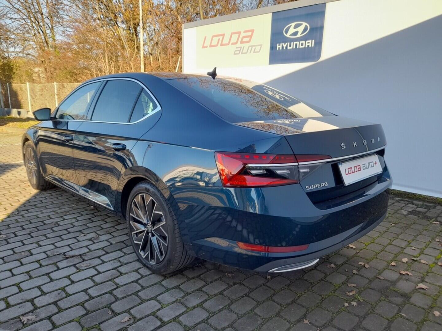 OB199V00672_15.webp_SUPERB L&K 1.5 TSI 110 kW manuál, DPH