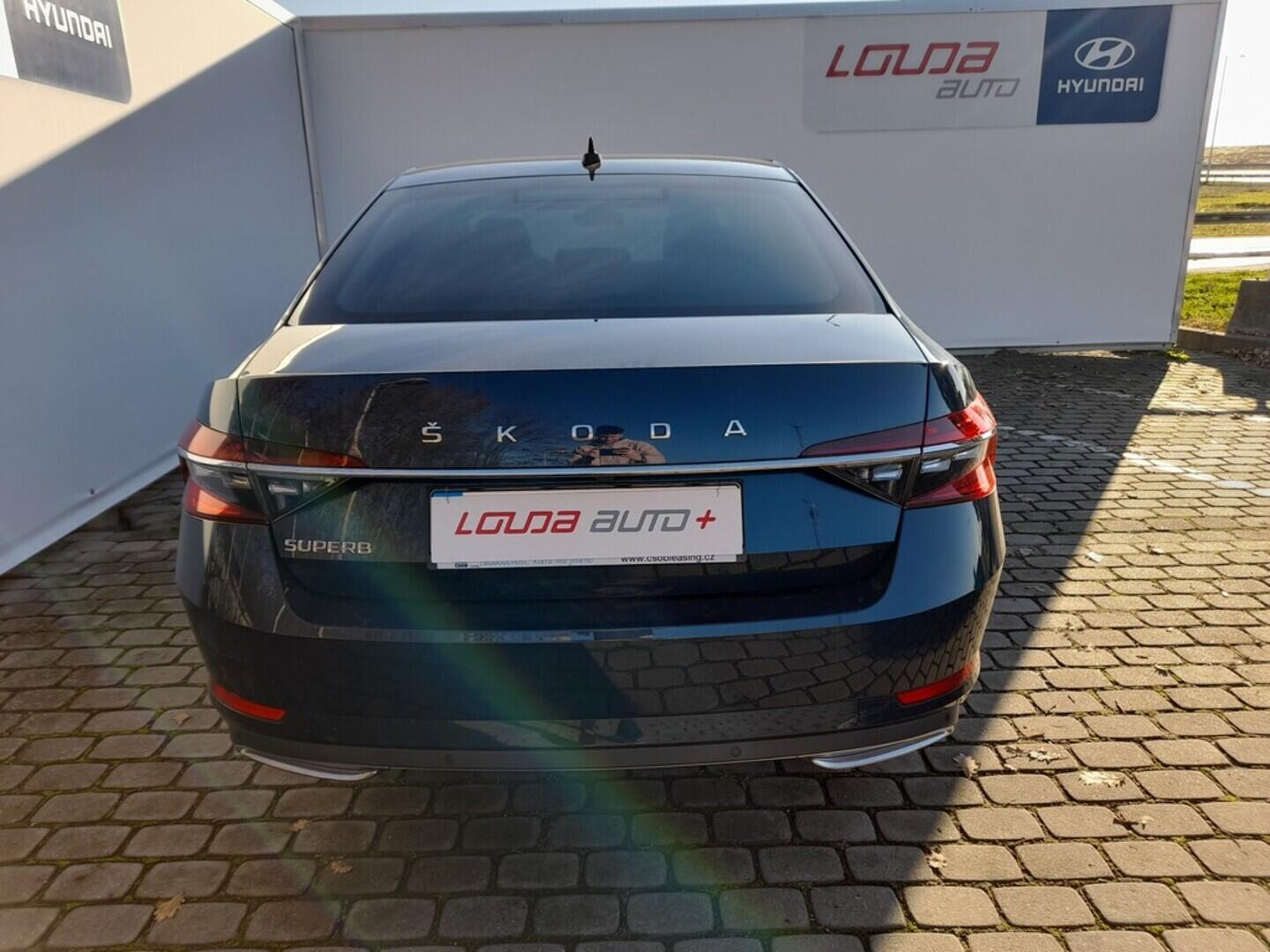 OB199V00672_17.webp_SUPERB L&K 1.5 TSI 110 kW manuál, DPH