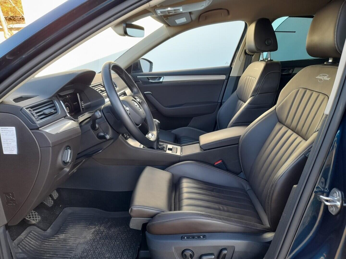 OB199V00672_20.webp_SUPERB L&K 1.5 TSI 110 kW manuál, DPH