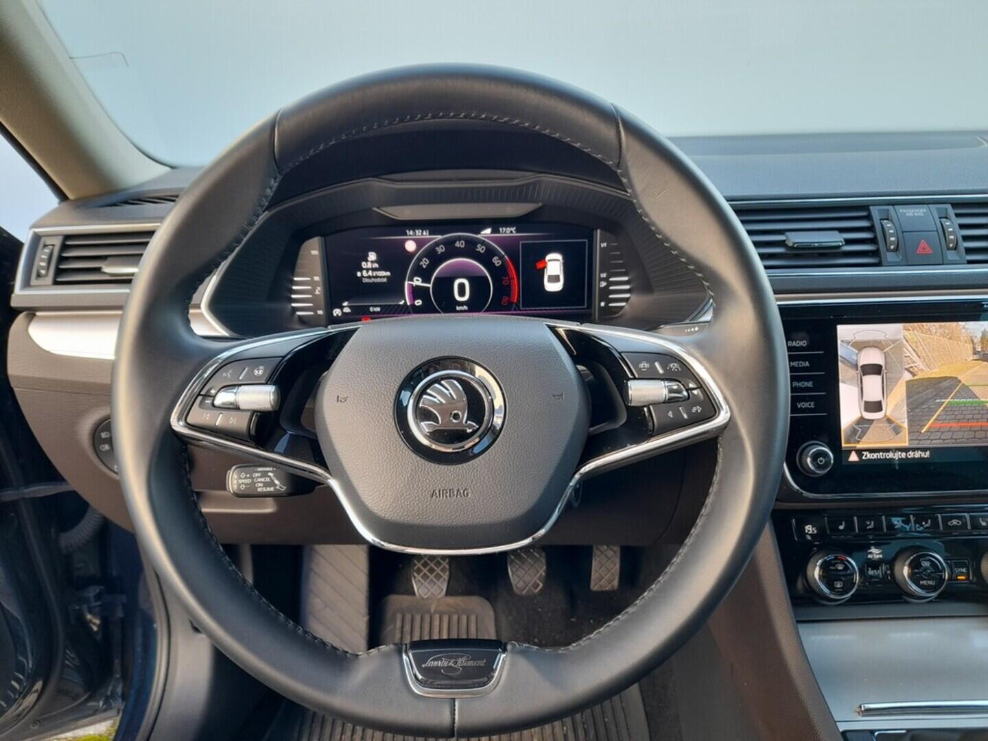 OB199V00672_23.webp_SUPERB L&K 1.5 TSI 110 kW manuál, DPH