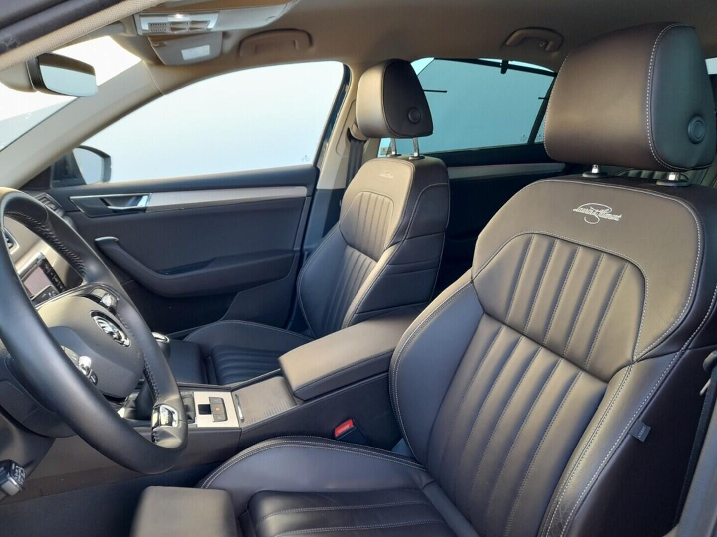 OB199V00672_43.webp_SUPERB L&K 1.5 TSI 110 kW manuál, DPH