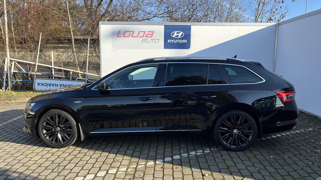 OB199V00674_12.webp_SUPERB L&K 2.0 TDI 140 kW automat, DPH