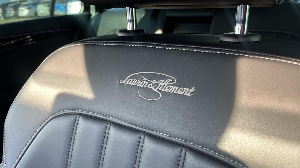 OB199V00674_37.webp_SUPERB L&K 2.0 TDI 140 kW automat, DPH