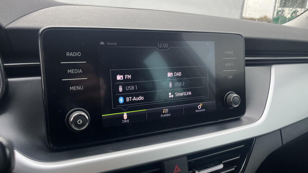 OB199V00675_25.webp_SCALA Style Plus 1.5 TSI 110 kW automat, DPH