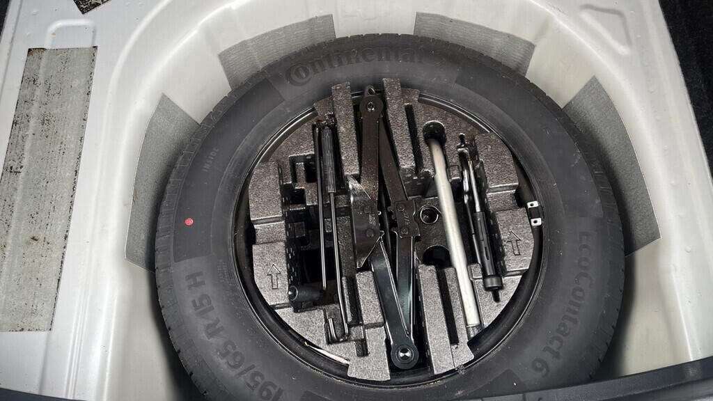 OB199V00675_32.webp_SCALA Style Plus 1.5 TSI 110 kW automat, DPH