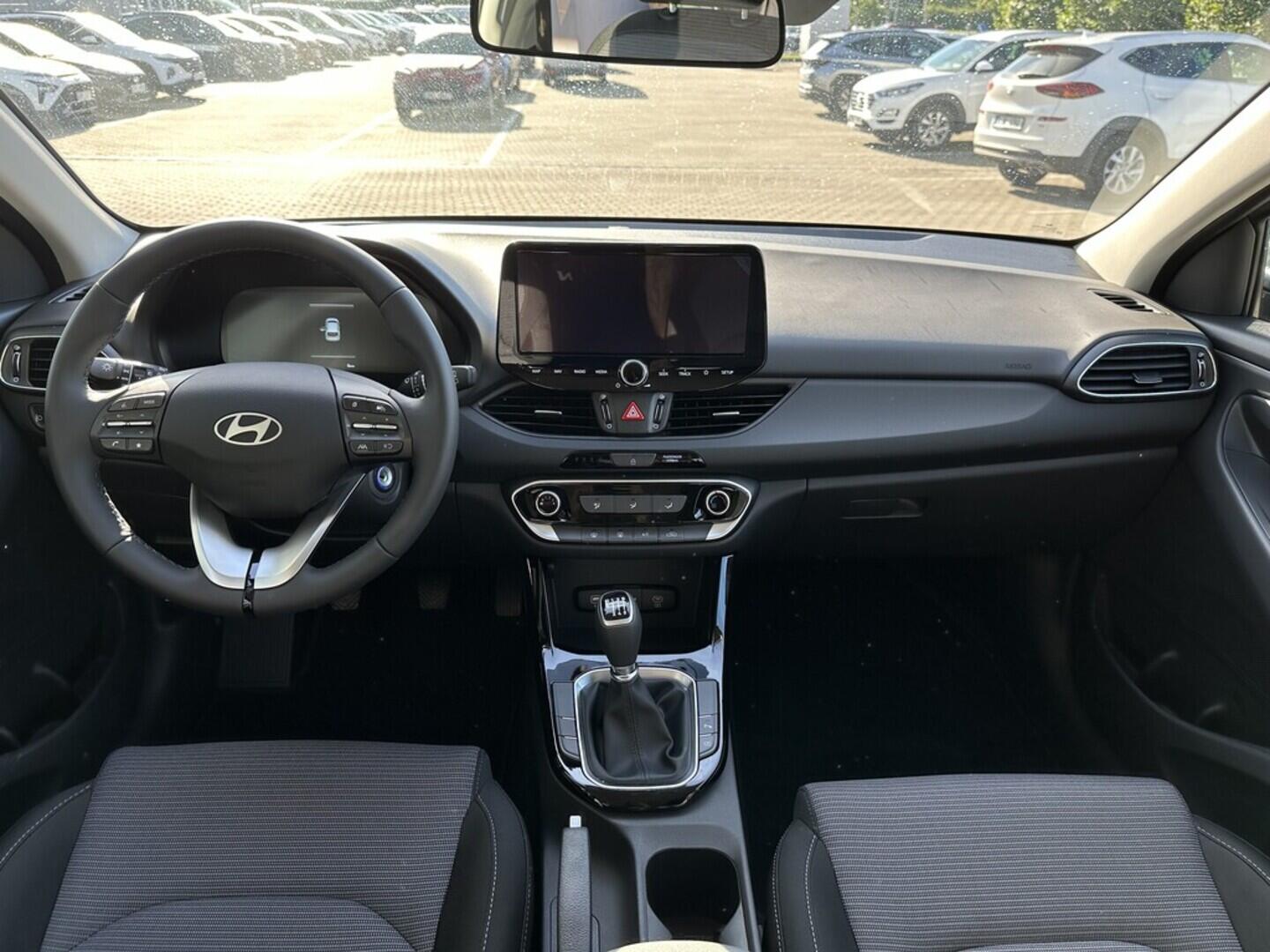 OB199V00676_17.webp_I30  1.0  74 kW manuál, DPH