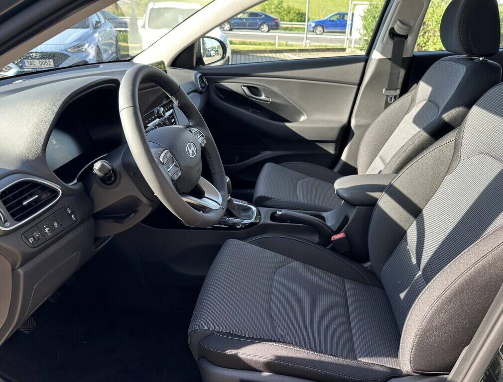 OB199V00676_19.webp_I30  1.0  74 kW manuál, DPH