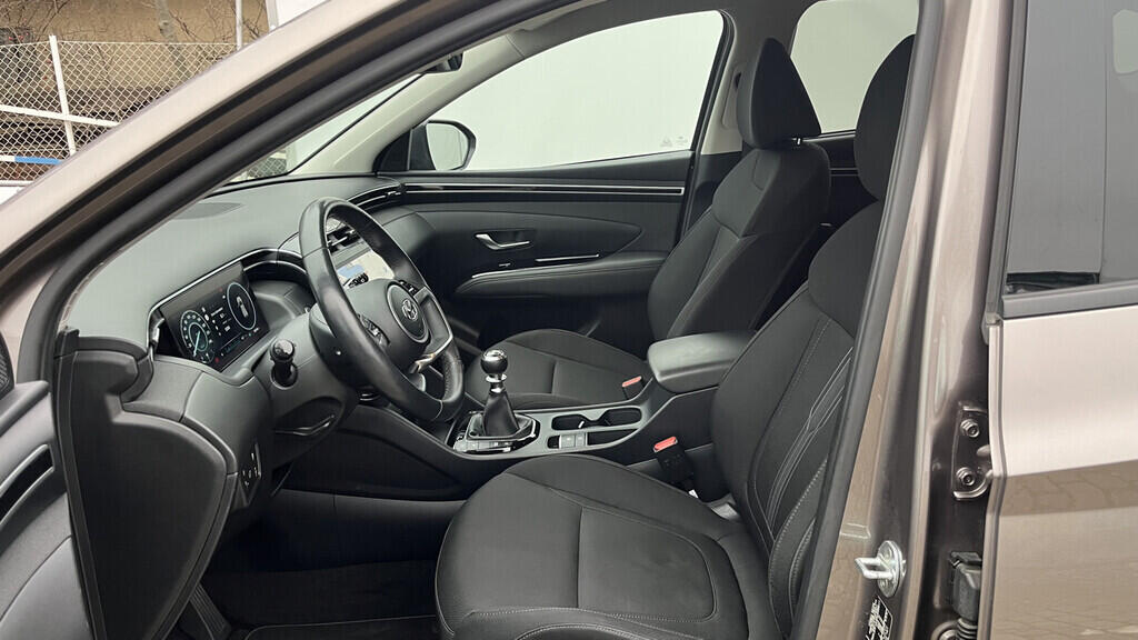 OB199V00680_19.webp_TUCSON Style 1.6 TDI 100 kW manuál