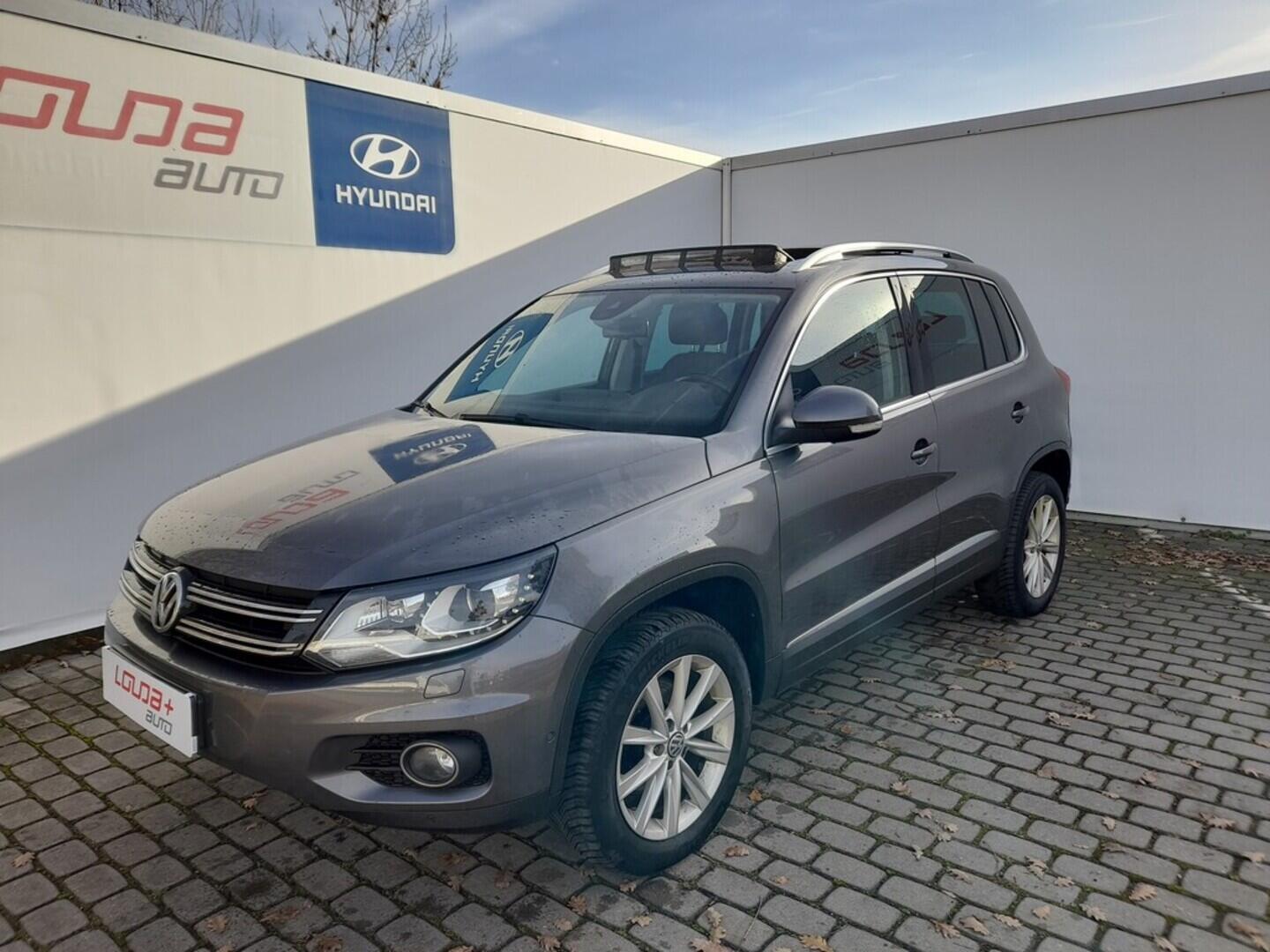 OB199V00683_42.webp_TIGUAN Highline 2.0 TDI 130 kW automat