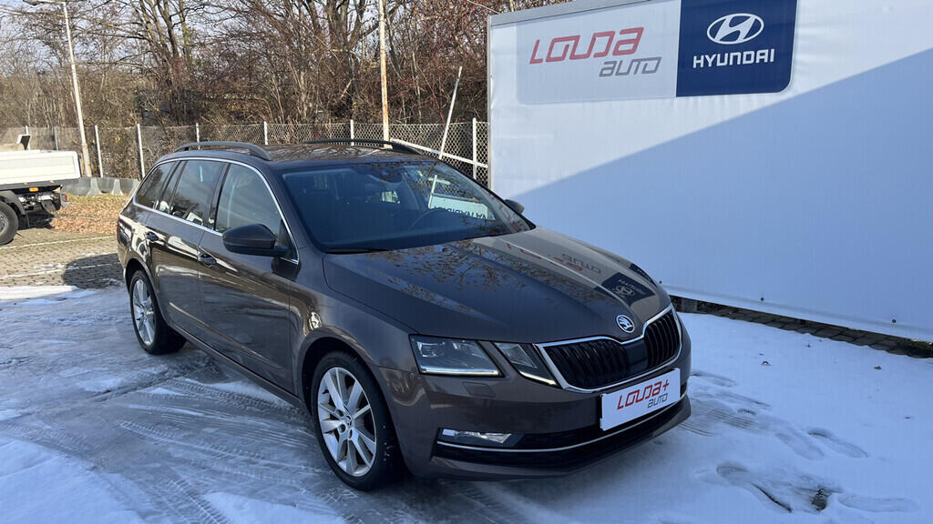 OB199V00684_14.webp_OCTAVIA Style Plus 2.0 TDI 110 kW automat, DPH