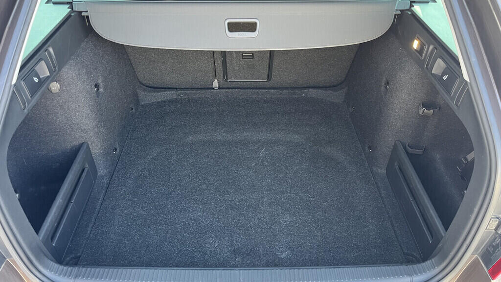 OB199V00684_31.webp_OCTAVIA Style Plus 2.0 TDI 110 kW automat, DPH