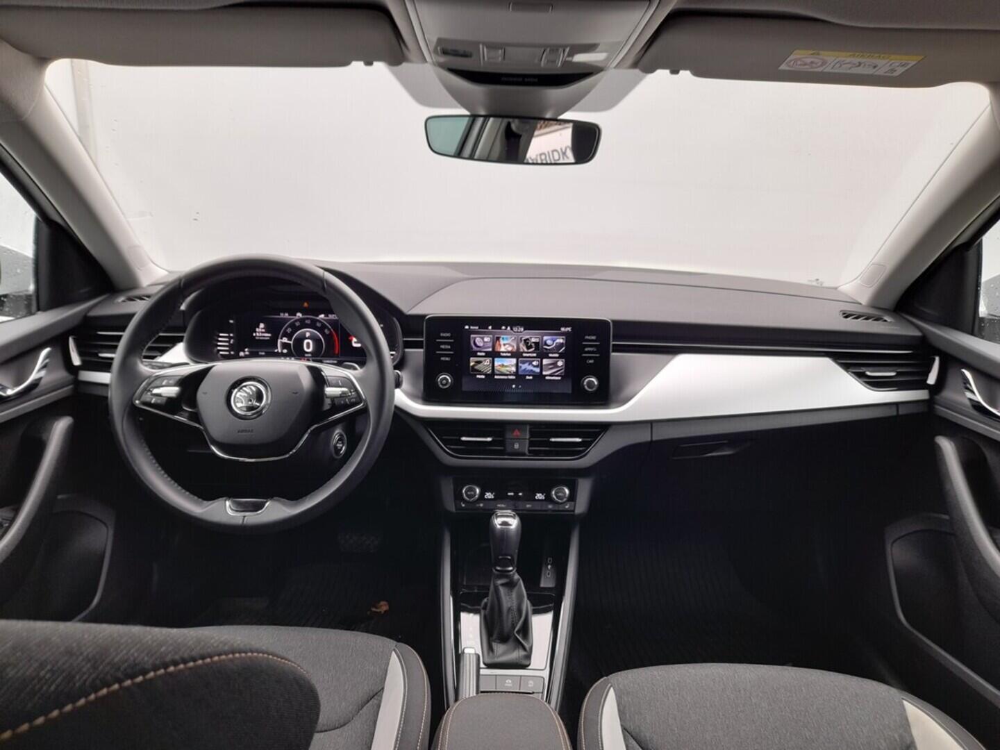 OB199V00687_18.webp_SCALA Style Plus 1.5 TSI 110 kW automat, DPH