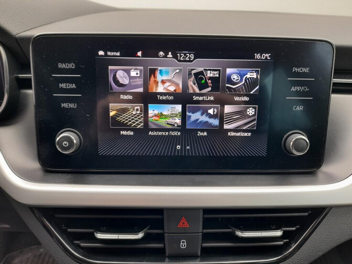 OB199V00687_24.webp_SCALA Style Plus 1.5 TSI 110 kW automat, DPH