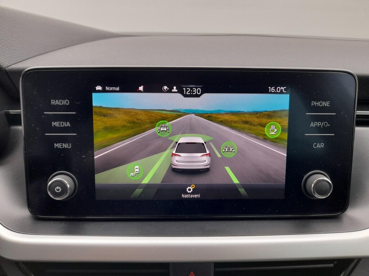 OB199V00687_25.webp_SCALA Style Plus 1.5 TSI 110 kW automat, DPH