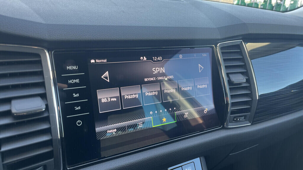 OB199V00688_25.webp_KODIAQ Style 2.0 TSI 140 kW automat, DPH