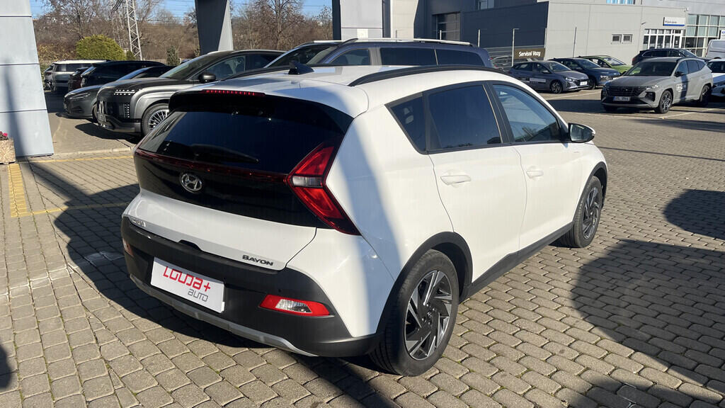 OB199V00689_11.webp_BAYON Smart climate  1.2 TSI 62 kW manuál