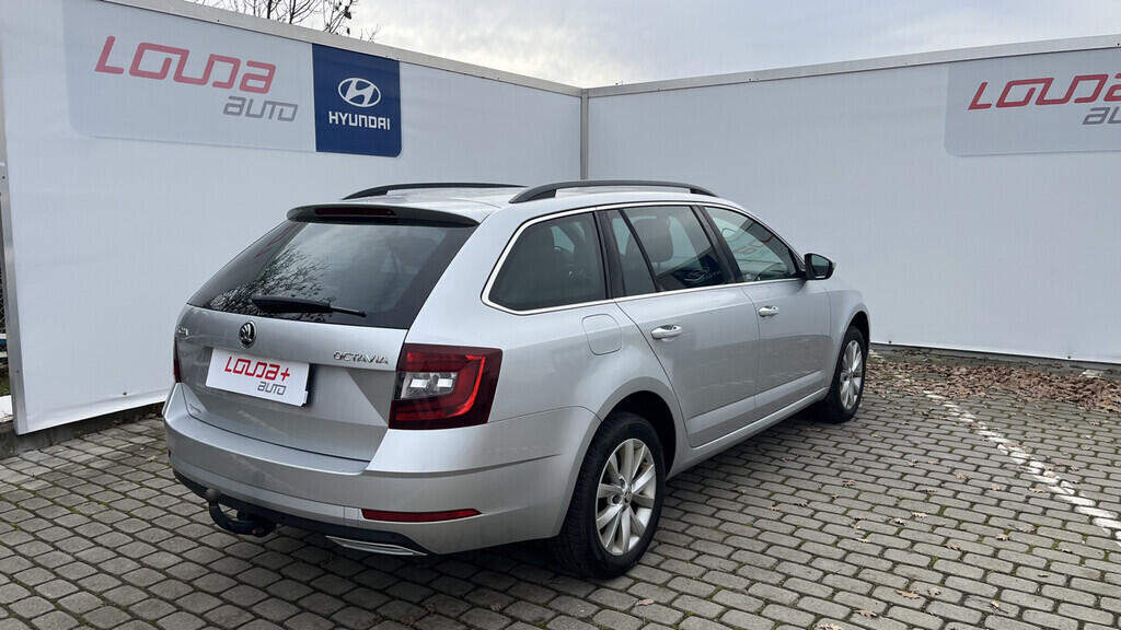 OB199V00691_11.webp_OCTAVIA Style 1.6 TDI 85 kW automat, DPH