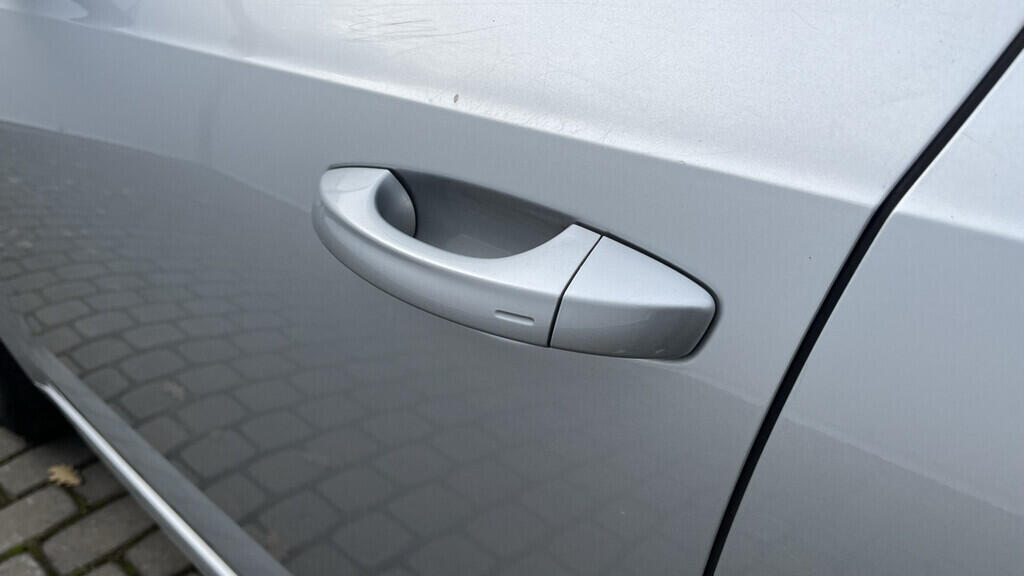 OB199V00691_32.webp_OCTAVIA Style 1.6 TDI 85 kW automat, DPH