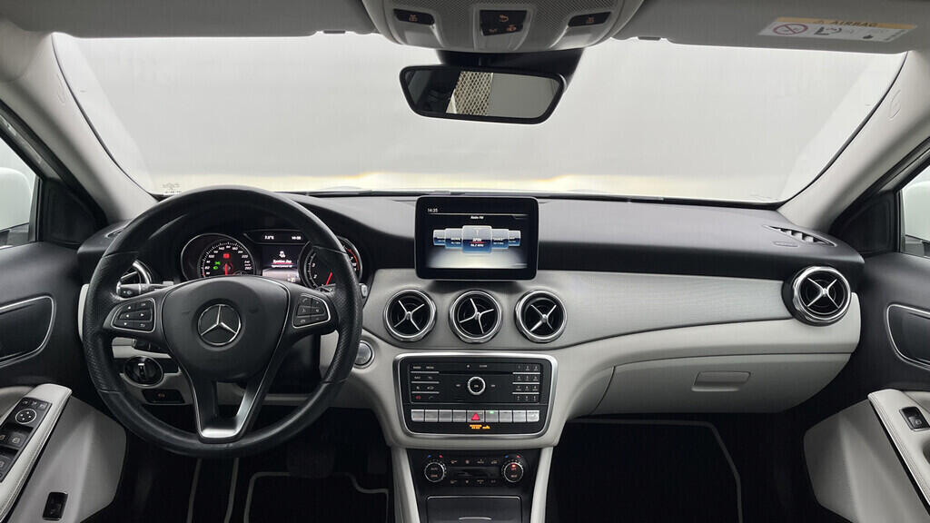 OB199V00692_18.webp_GLA  2.0  135 kW automat, DPH