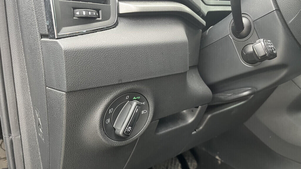 OB199V00695_22.webp_KAROQ  1.5 TSI 110 kW automat