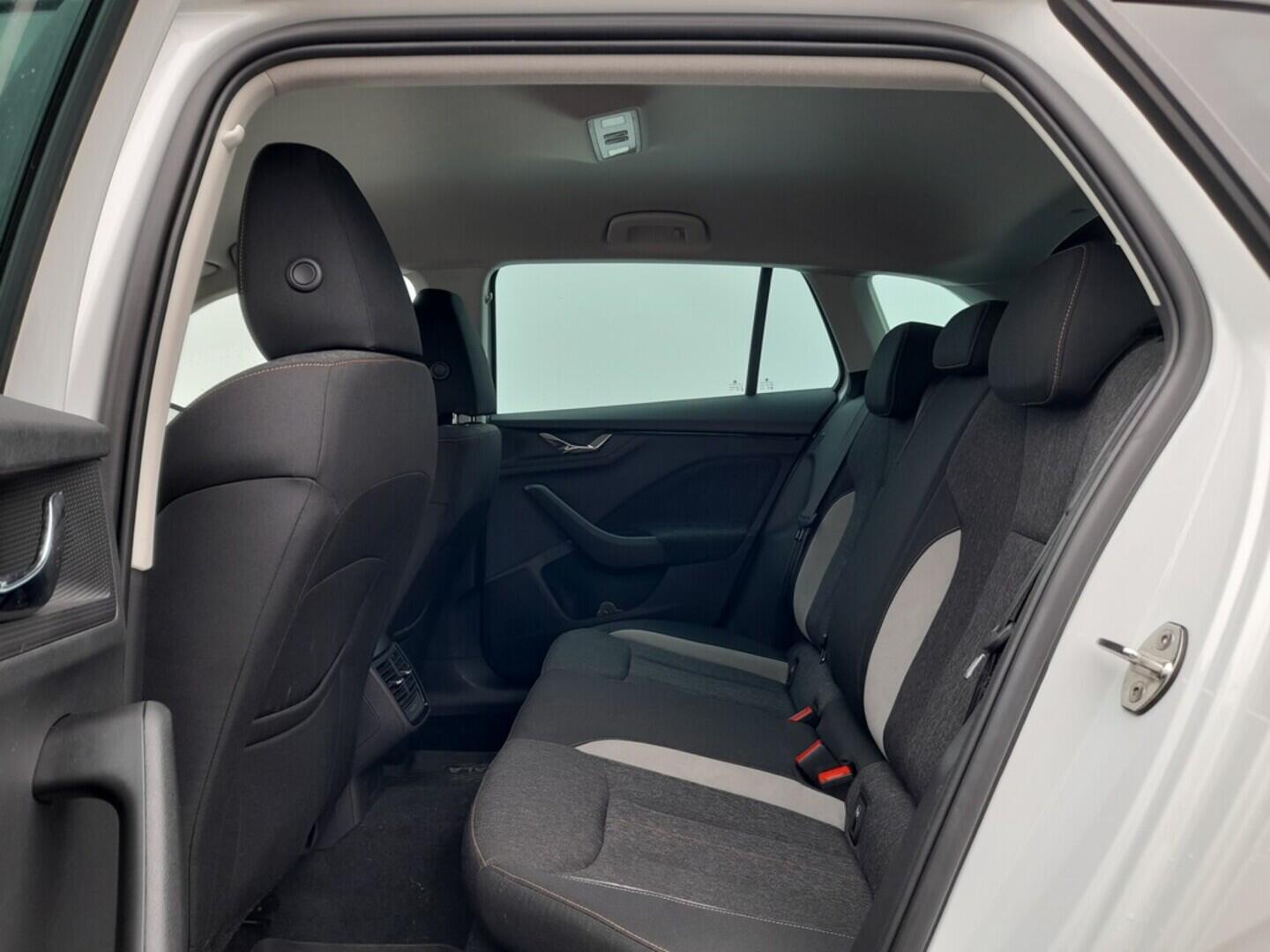 OB199V00697_29.webp_SCALA Style Plus 1.5 TSI 110 kW automat, DPH